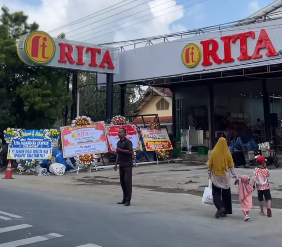 Rita Pasaraya Cilacap: Tempat Belanja Favorit Warga Cilacap yang Selalu Menyenangkan